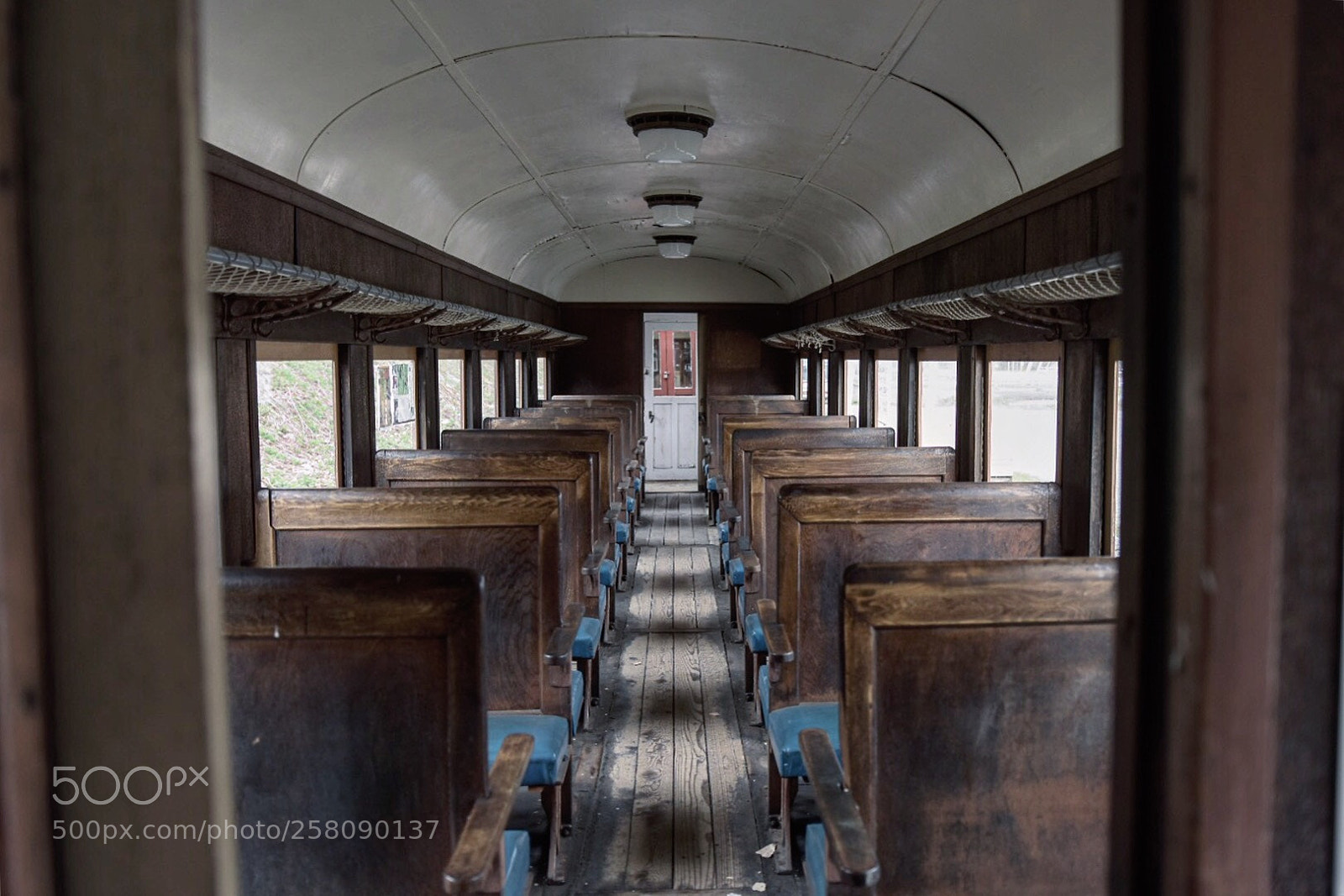 Nikon D7200 sample photo. Old train photography