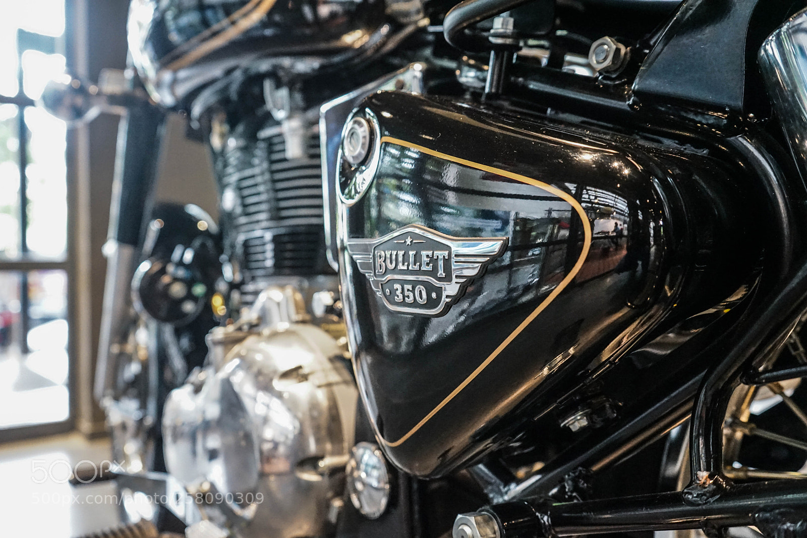 Sony a7 II sample photo. The royale' classics photography