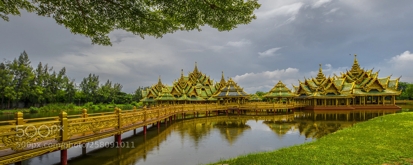 Nikon D850 sample photo. Un temple parmi les photography