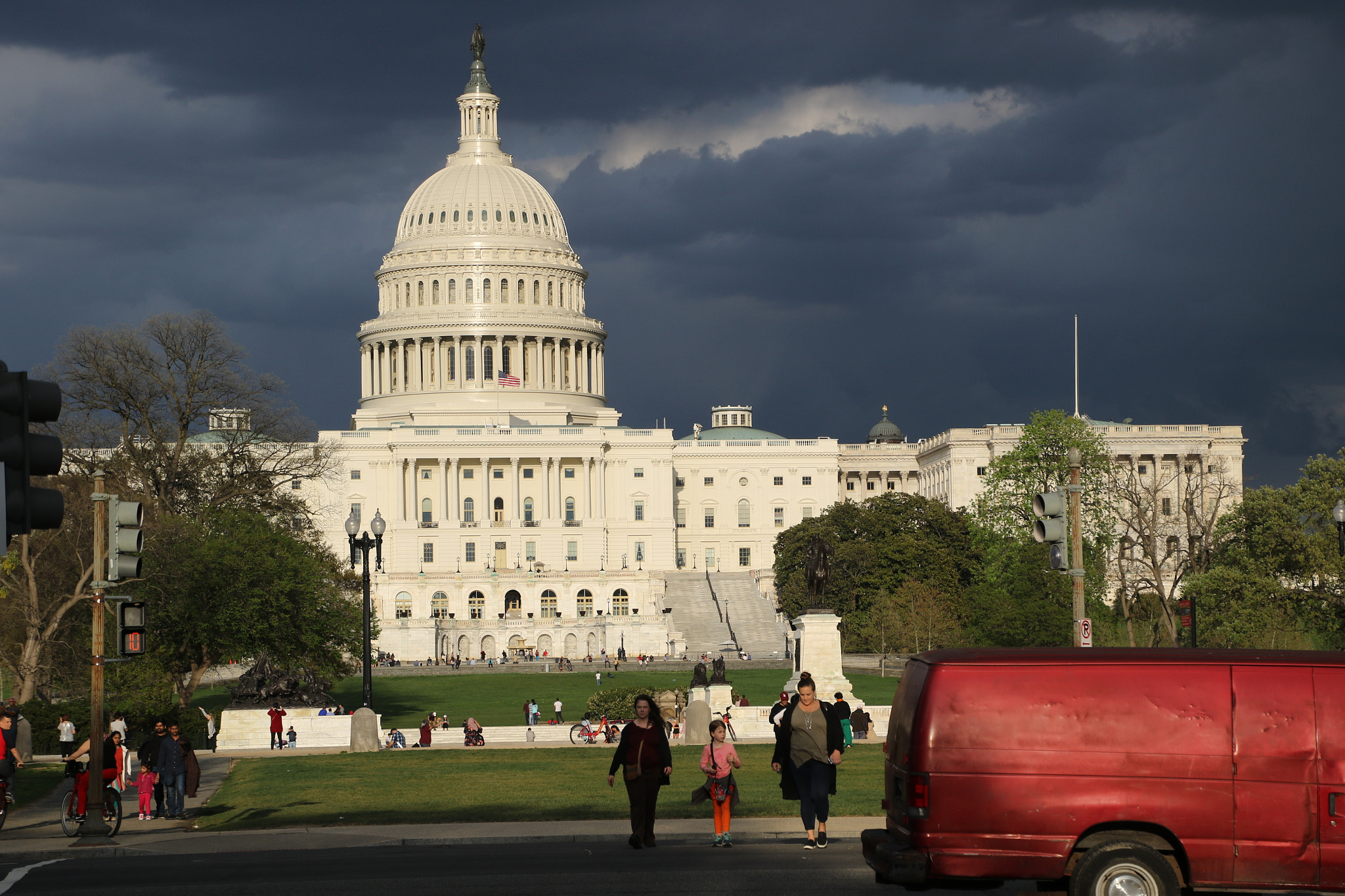 Canon EOS 7D Mark II sample photo. Capitol in the late afternoon photography