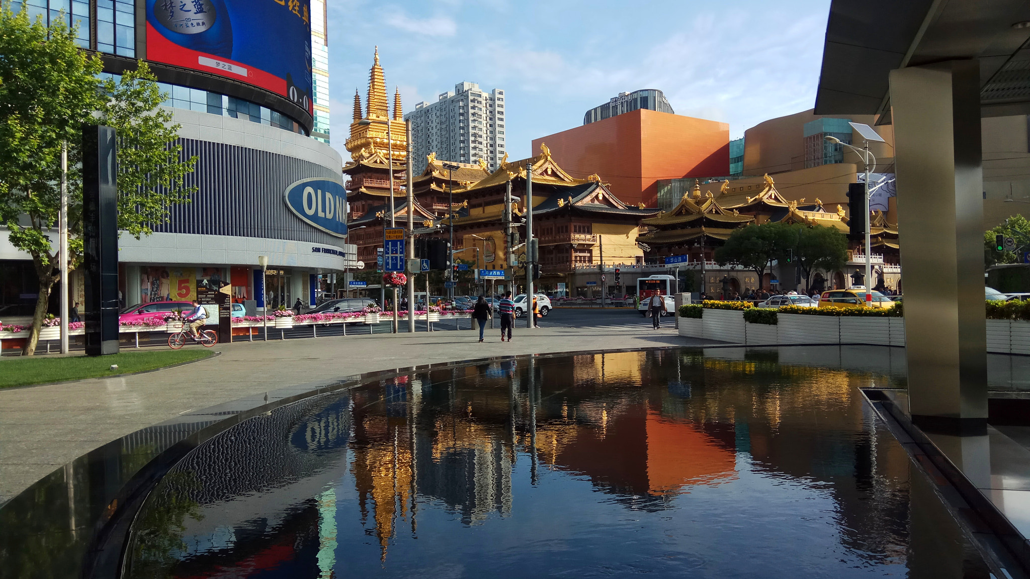Xiaomi Redmi Note 4X sample photo. Jing 'an temple, shanghai photography