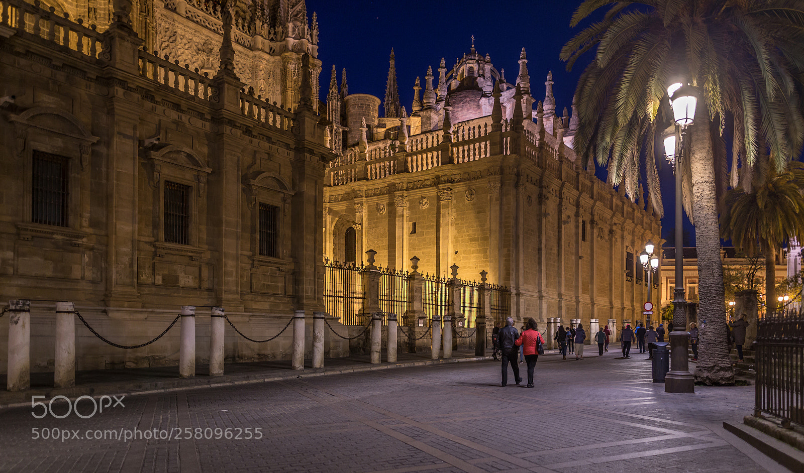 Canon EOS 6D sample photo. Sevilla night by the photography