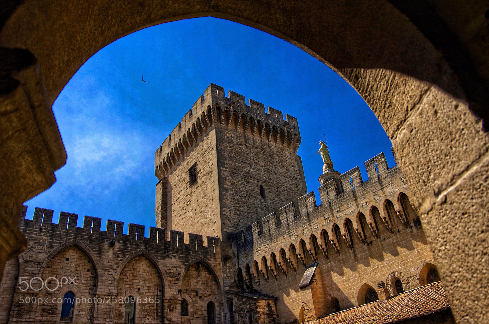 Pentax K-x sample photo. Avignon, 2015 photography