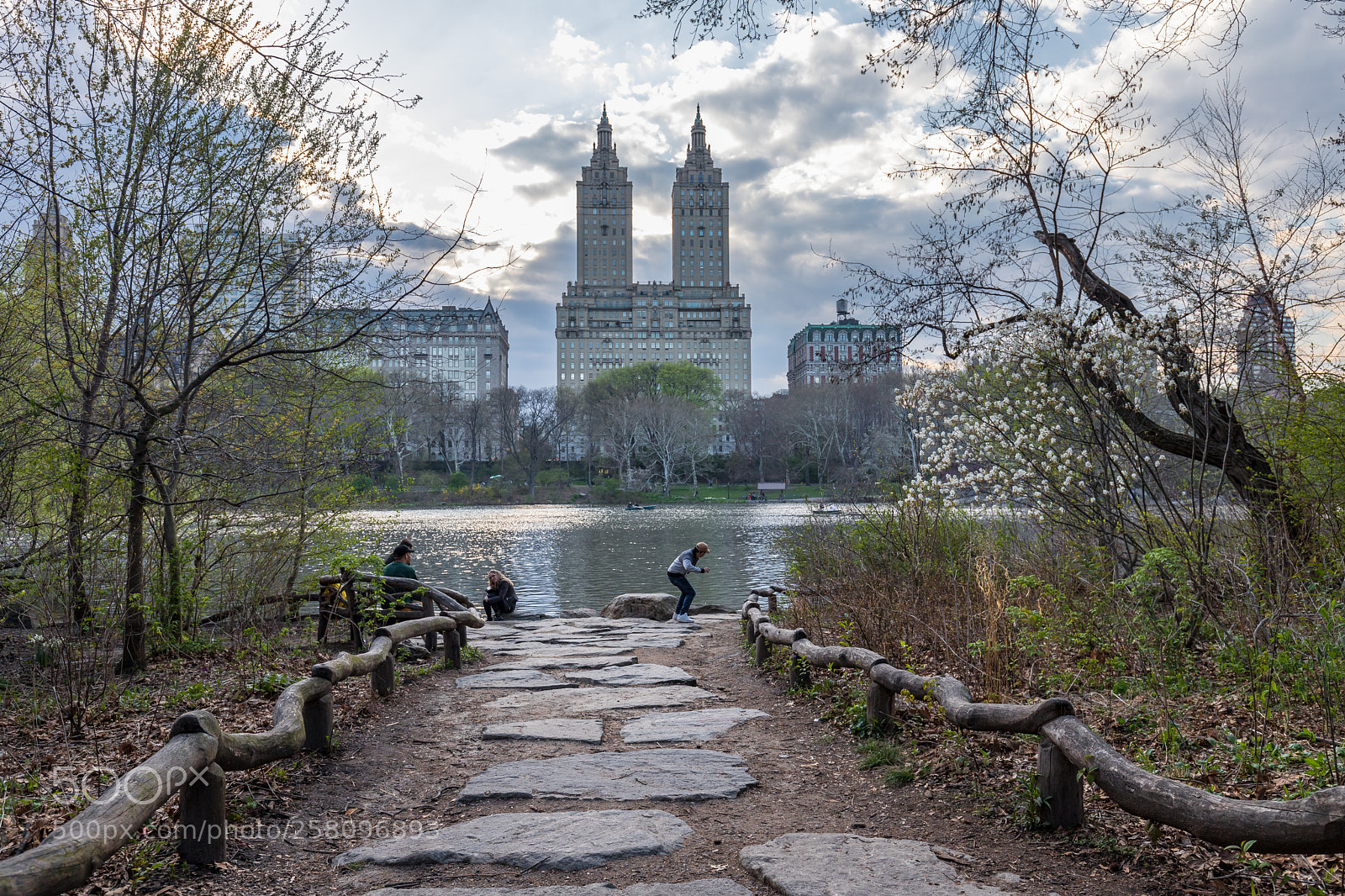 Canon EOS 6D Mark II sample photo. Spring in new york photography