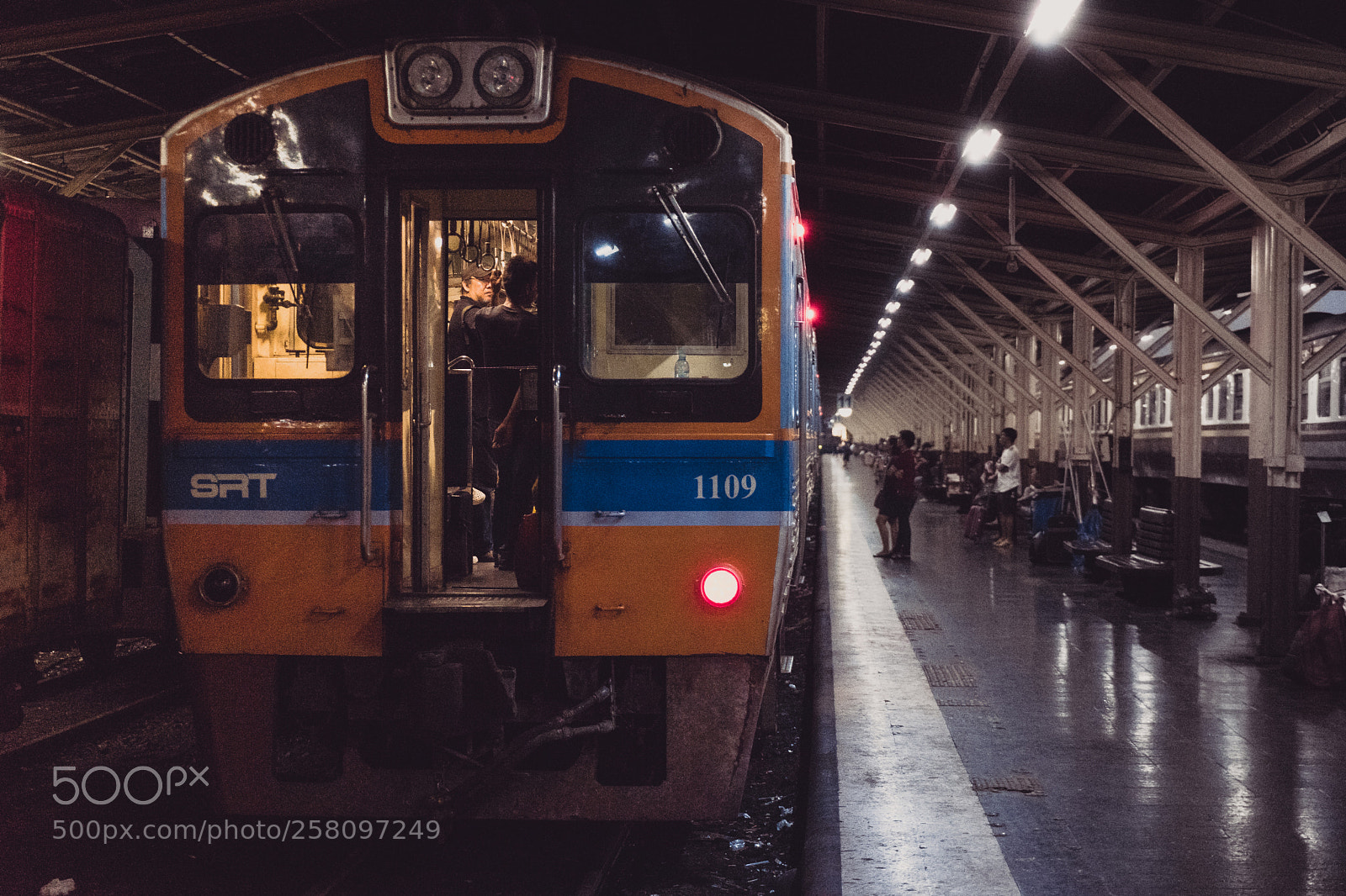 Sony a7 II sample photo. Train photography