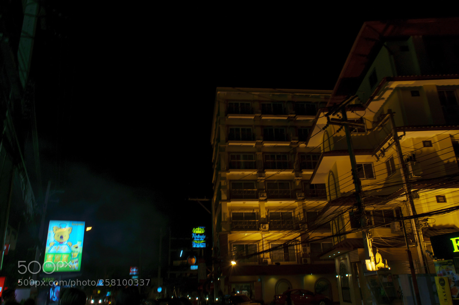 Nikon D5300 sample photo. City night scene. photography