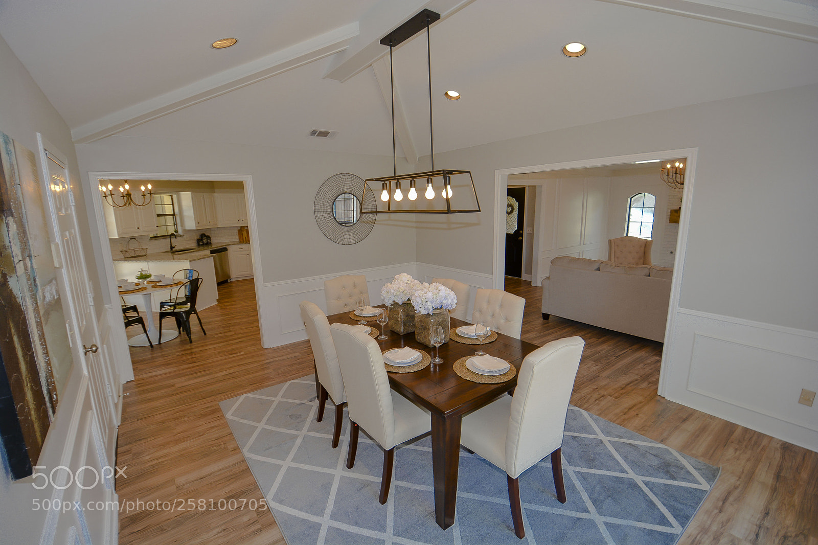 Nikon D5200 sample photo. Laura real estate photography