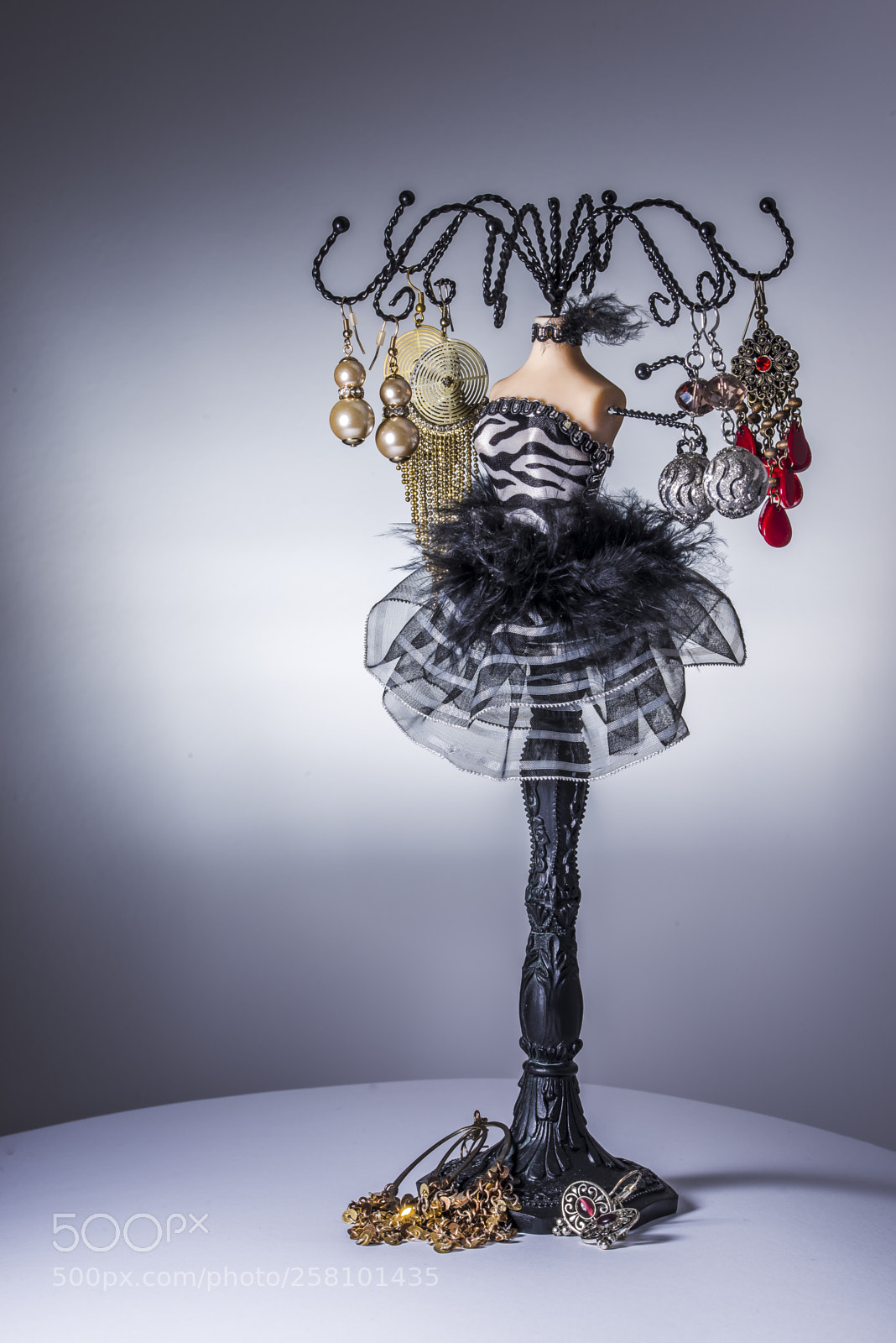 Nikon D600 sample photo. Black ballerina jewelery stand photography