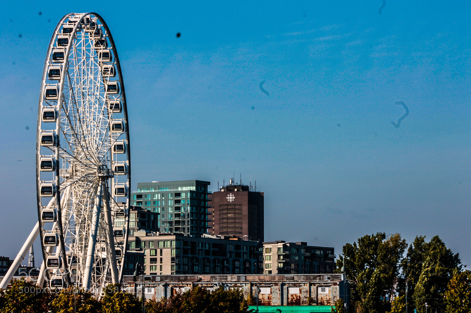 Canon EOS 1100D (EOS Rebel T3 / EOS Kiss X50) sample photo. Ferrywheel photography