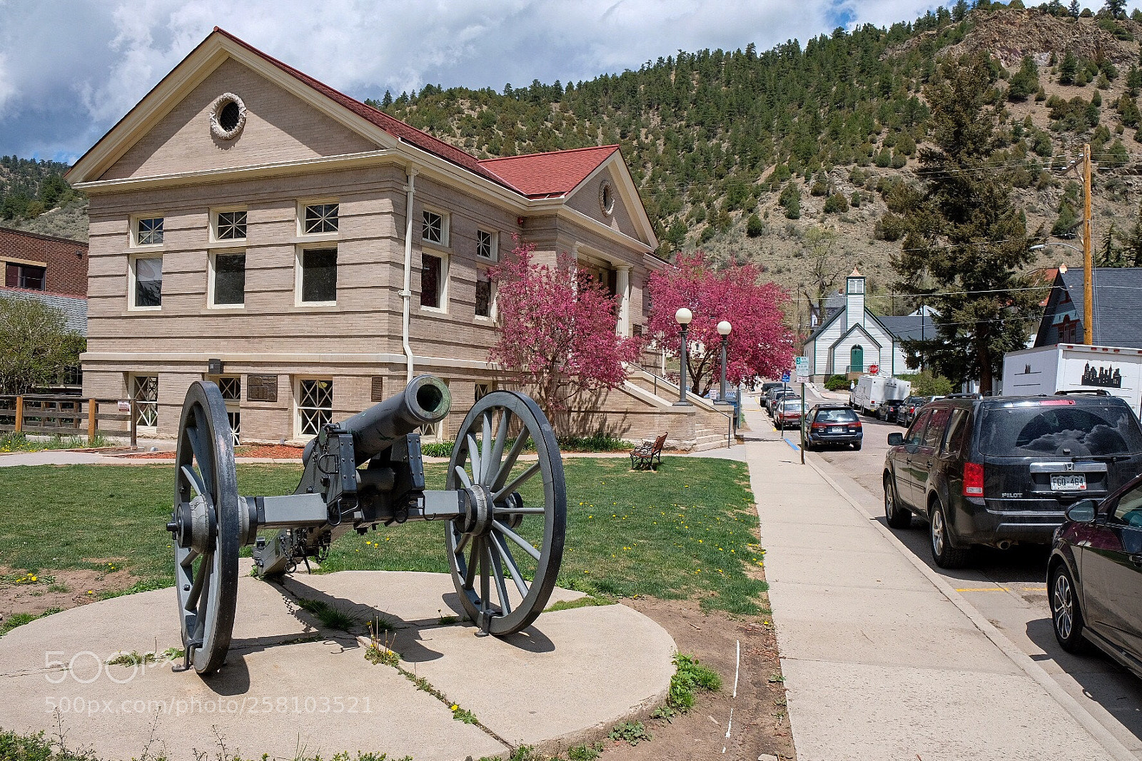 Fujifilm X-H1 sample photo. Public library, idaho springs photography