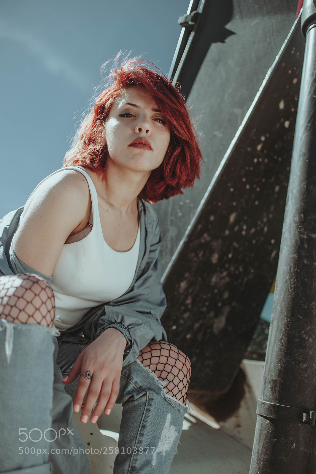 Nikon D700 sample photo. Redhead blue jean photography