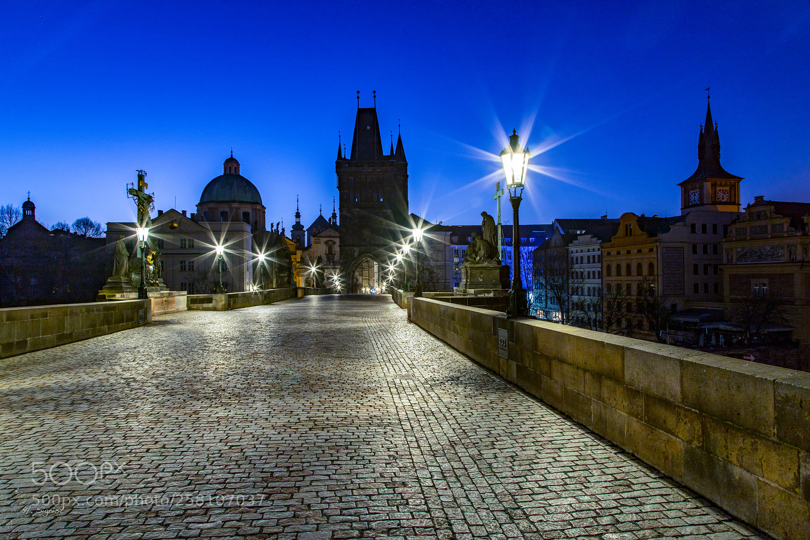 Canon EOS 6D Mark II sample photo. Good morning prague iii photography