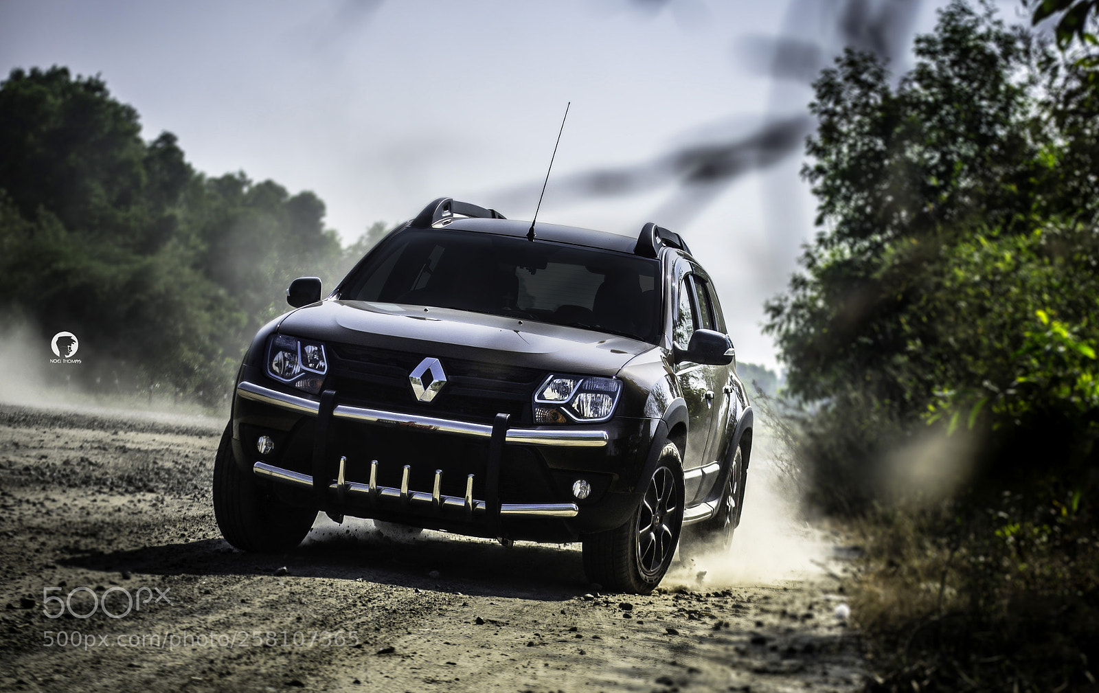 Nikon D3100 sample photo. Renault duster noel thomas photography