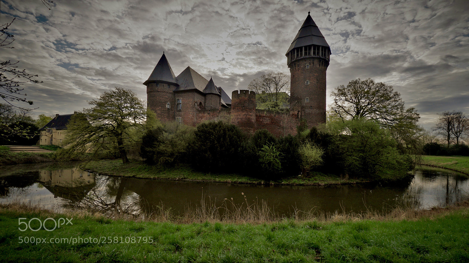 Sony a6500 sample photo. Linn castle.  photography
