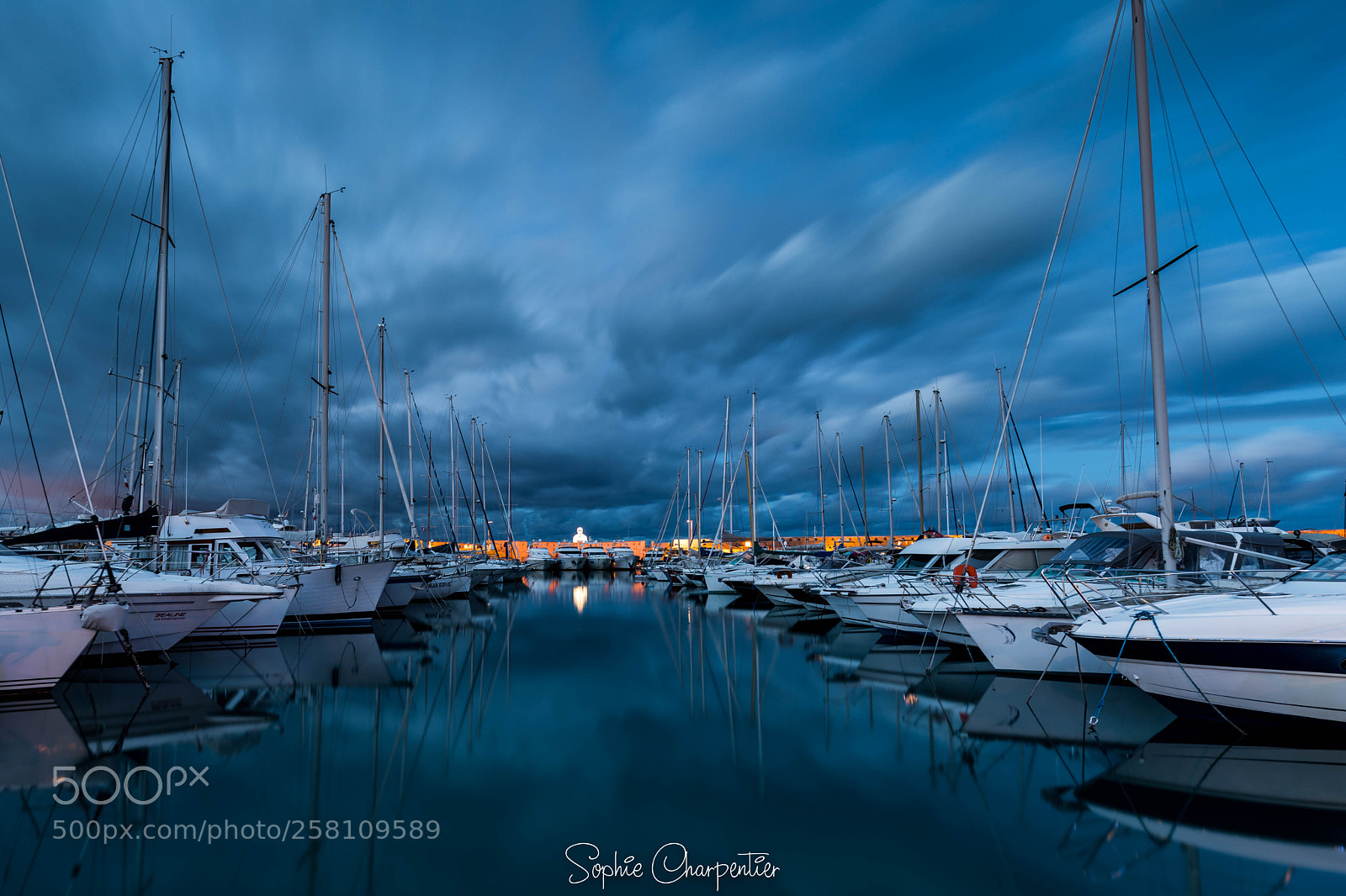 Canon EOS 5D Mark IV sample photo. Un ciel bien capricieux ☔ photography