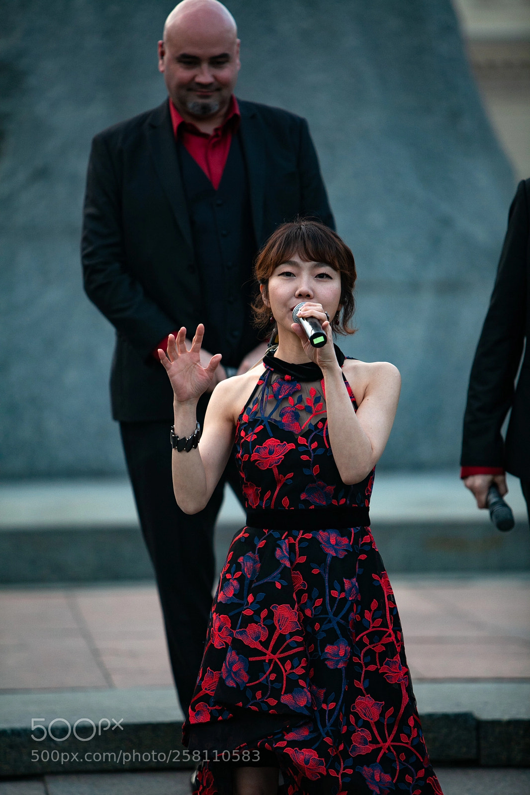 Canon EOS 5D Mark II sample photo. Maytree in moscow photography