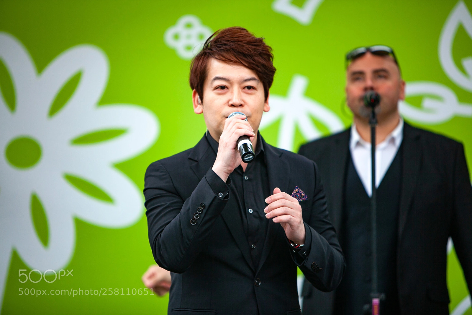 Canon EOS 5D Mark II sample photo. Maytree in moscow photography