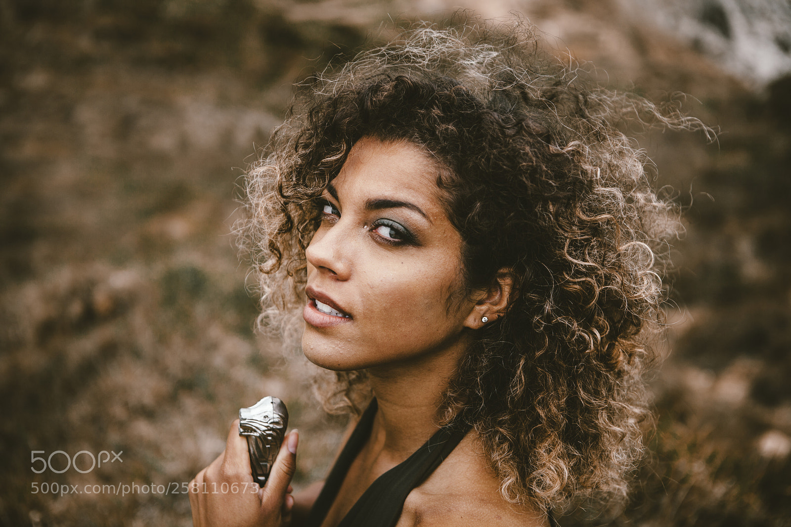 Canon EOS 5D Mark II sample photo. Khaleesi photography