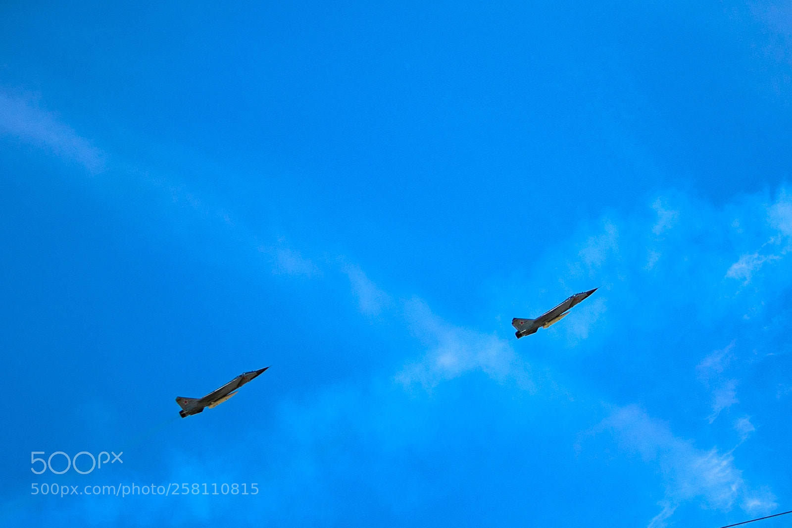 Canon EOS 5D Mark II sample photo. In the air photography