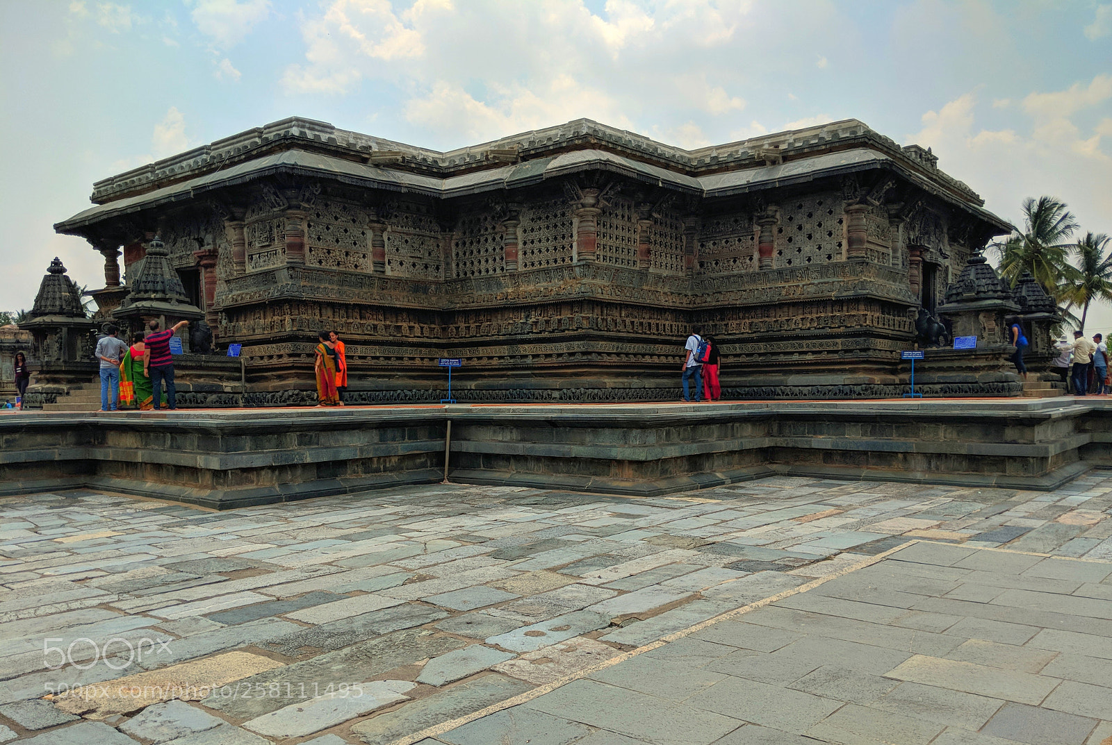 Google Pixel 2 sample photo. Bellur temple photography