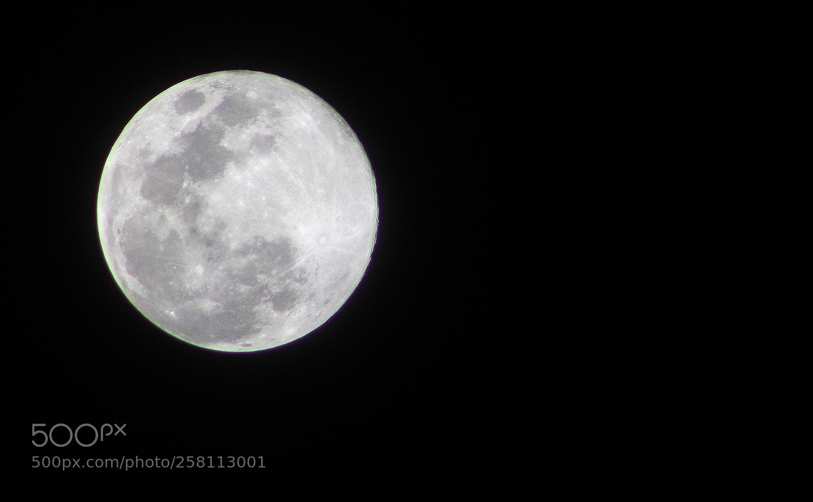 Canon EOS 750D (EOS Rebel T6i / EOS Kiss X8i) sample photo. Full moon photography