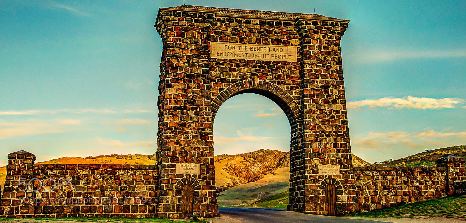 Nikon D90 sample photo. North entrance yellowstone park  photography