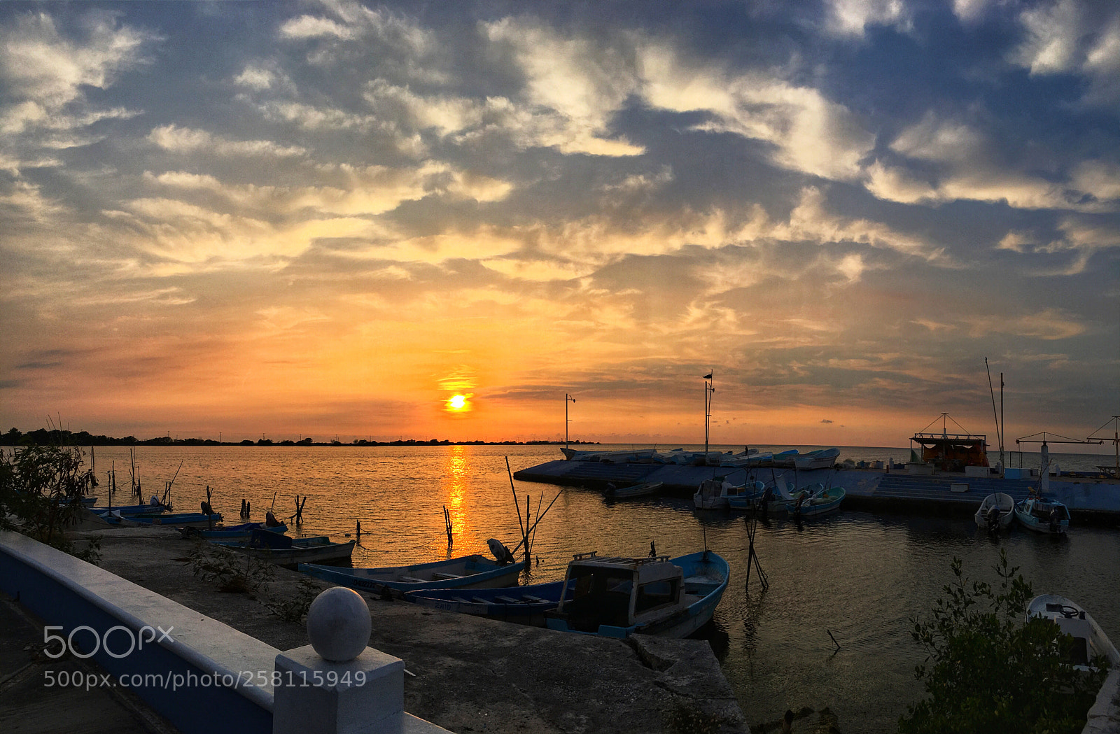 Apple iPhone SE sample photo. Puesta de sol photography