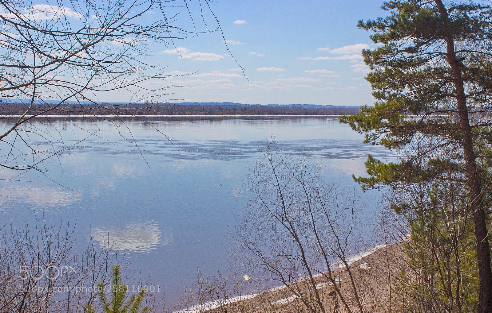 Canon EOS 600D (Rebel EOS T3i / EOS Kiss X5) sample photo. Весенняя Кама photography