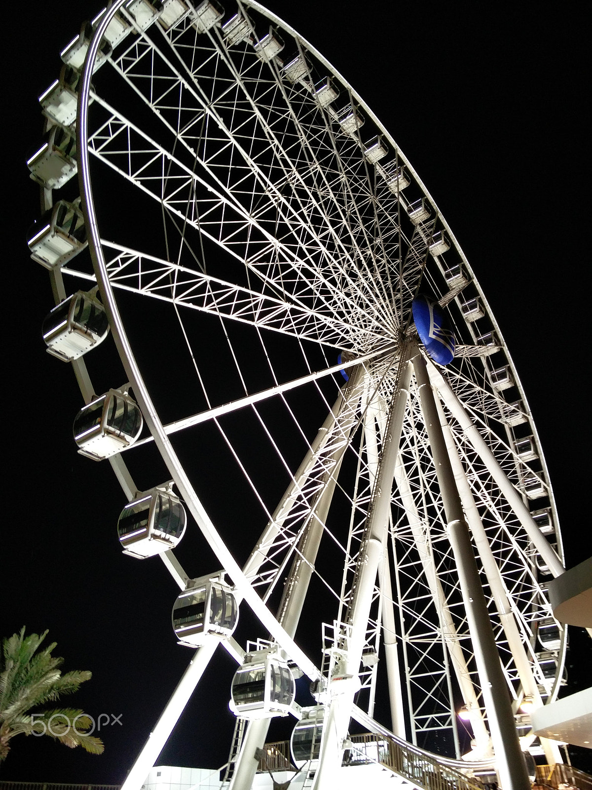 OnePlus ONE A2005 sample photo. Ferris wheel at night photography