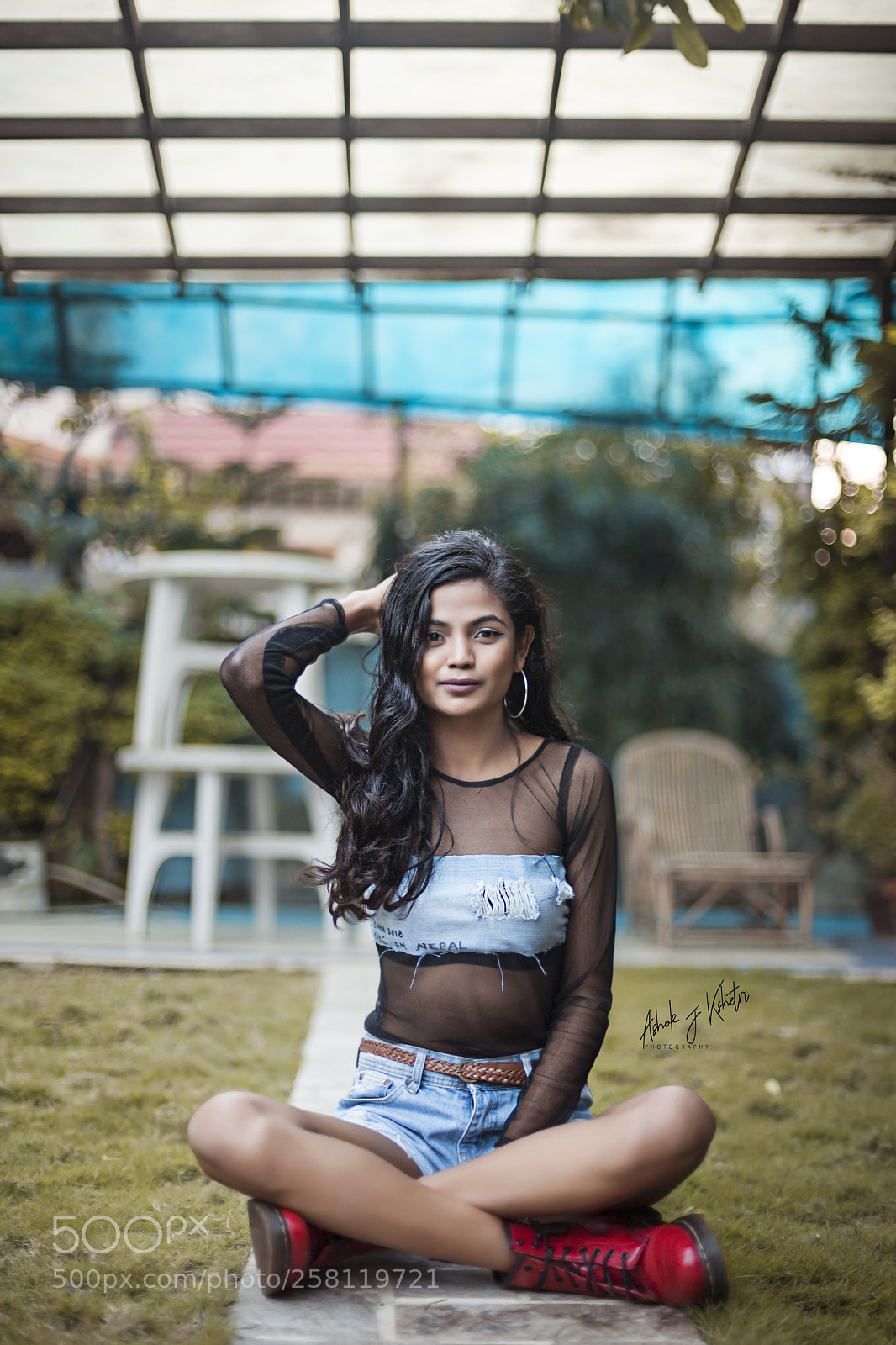 Canon EOS 6D Mark II sample photo. Jeans ii photography