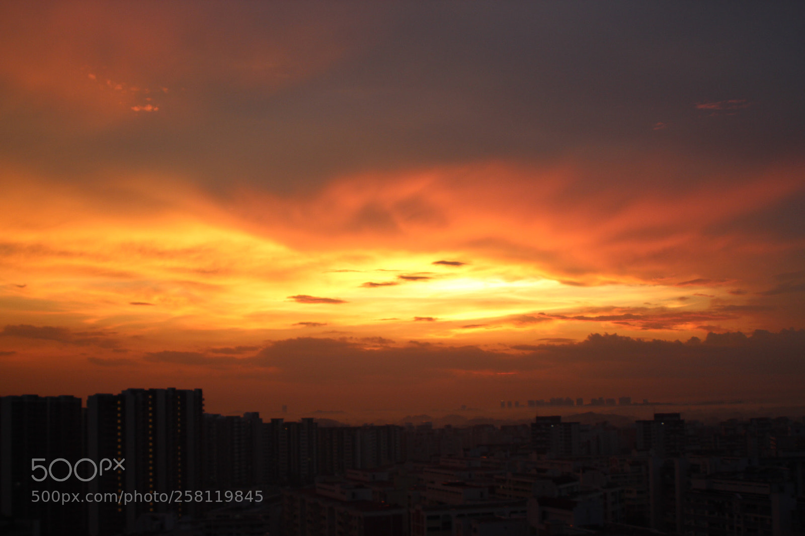 Canon EOS 1300D (EOS Rebel T6 / EOS Kiss X80) sample photo. A beautiful evening photography