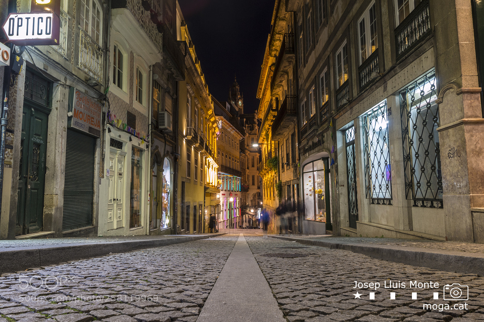 Canon EOS 70D sample photo. Porto streets photography