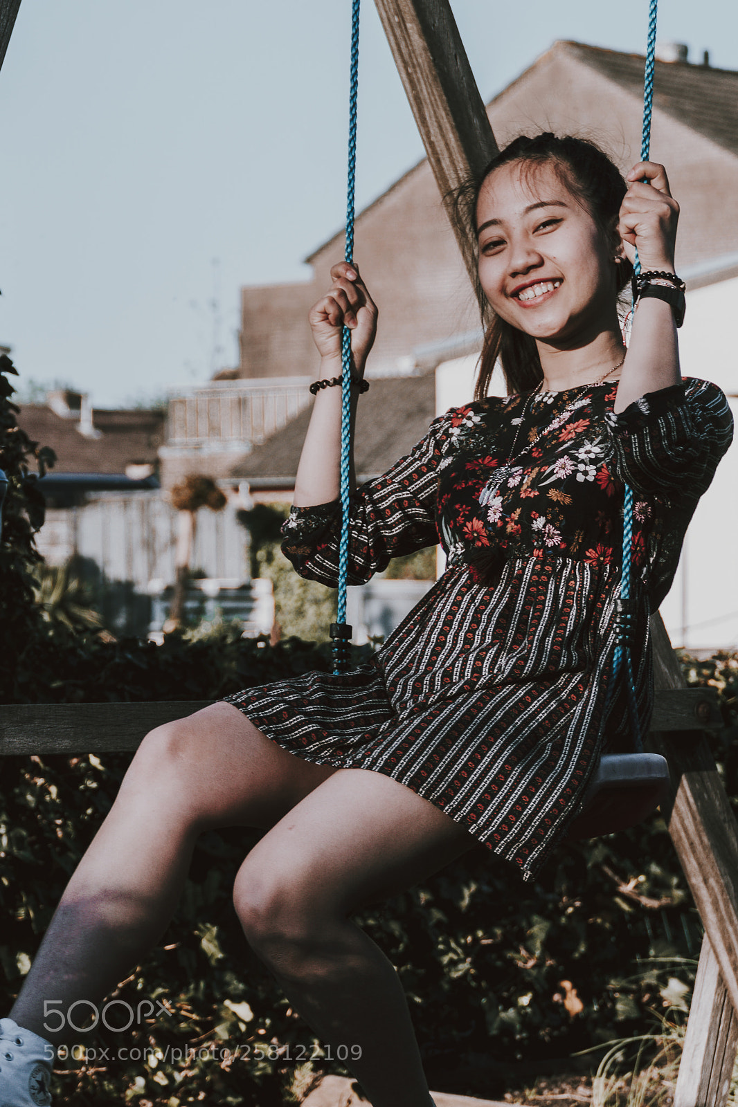 Sony a6300 sample photo. Portrait swing photography