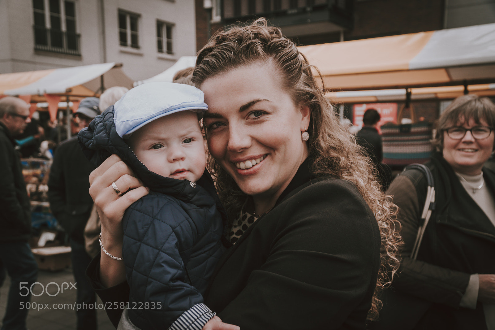 Sony a6300 sample photo. Girl with baby... photography