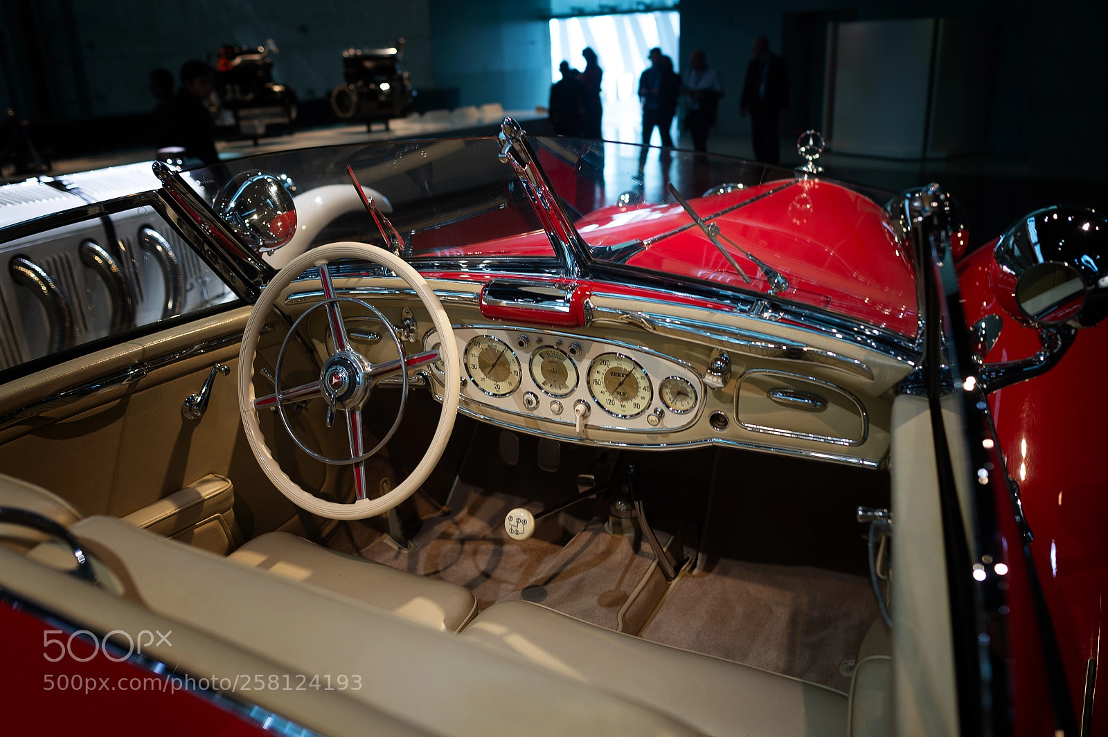 Nikon D4 sample photo. Mercedes-benz museum : stuttgart : germany photography