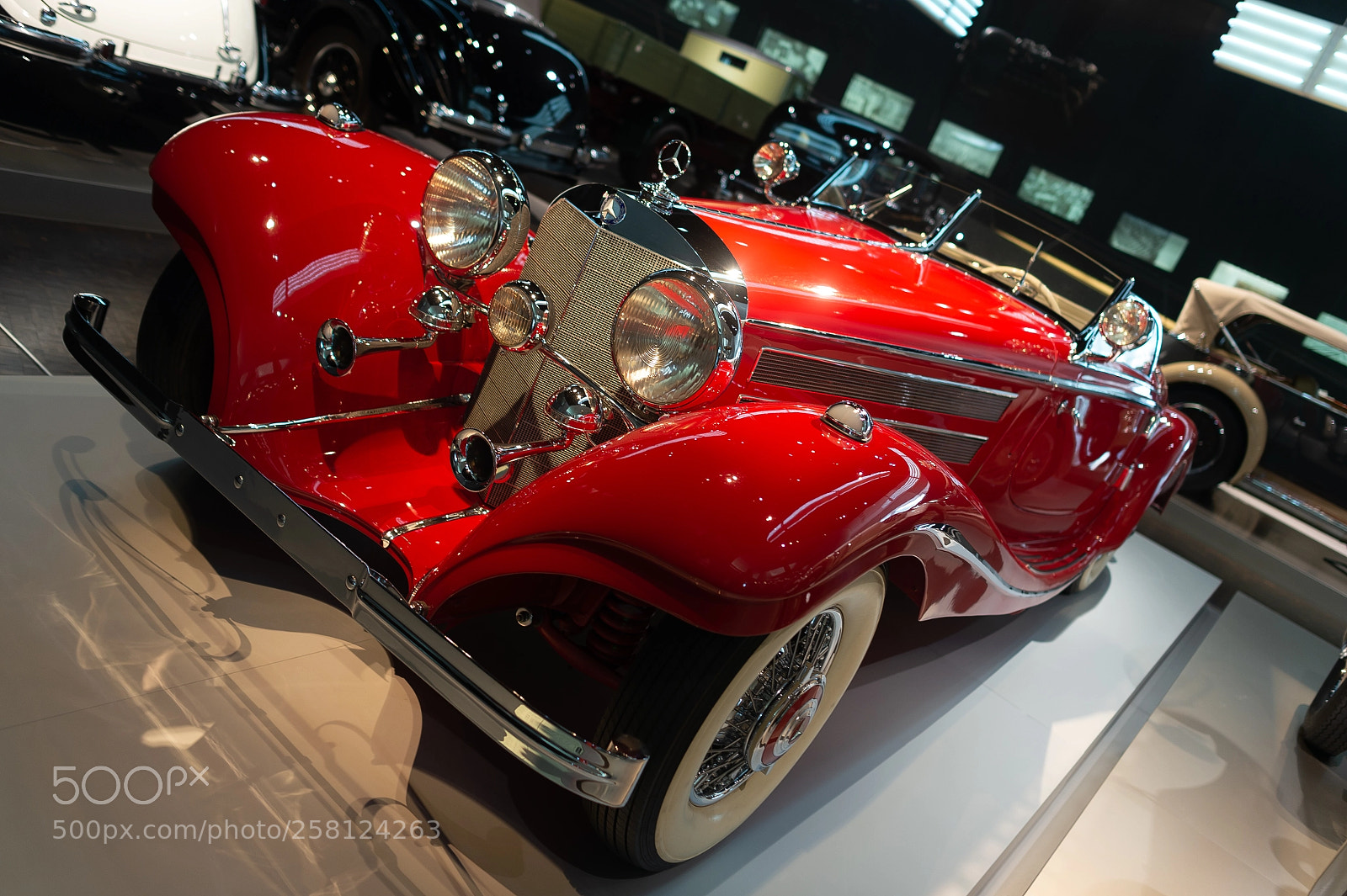 Nikon D4 sample photo. Mercedes-benz museum : stuttgart : germany photography