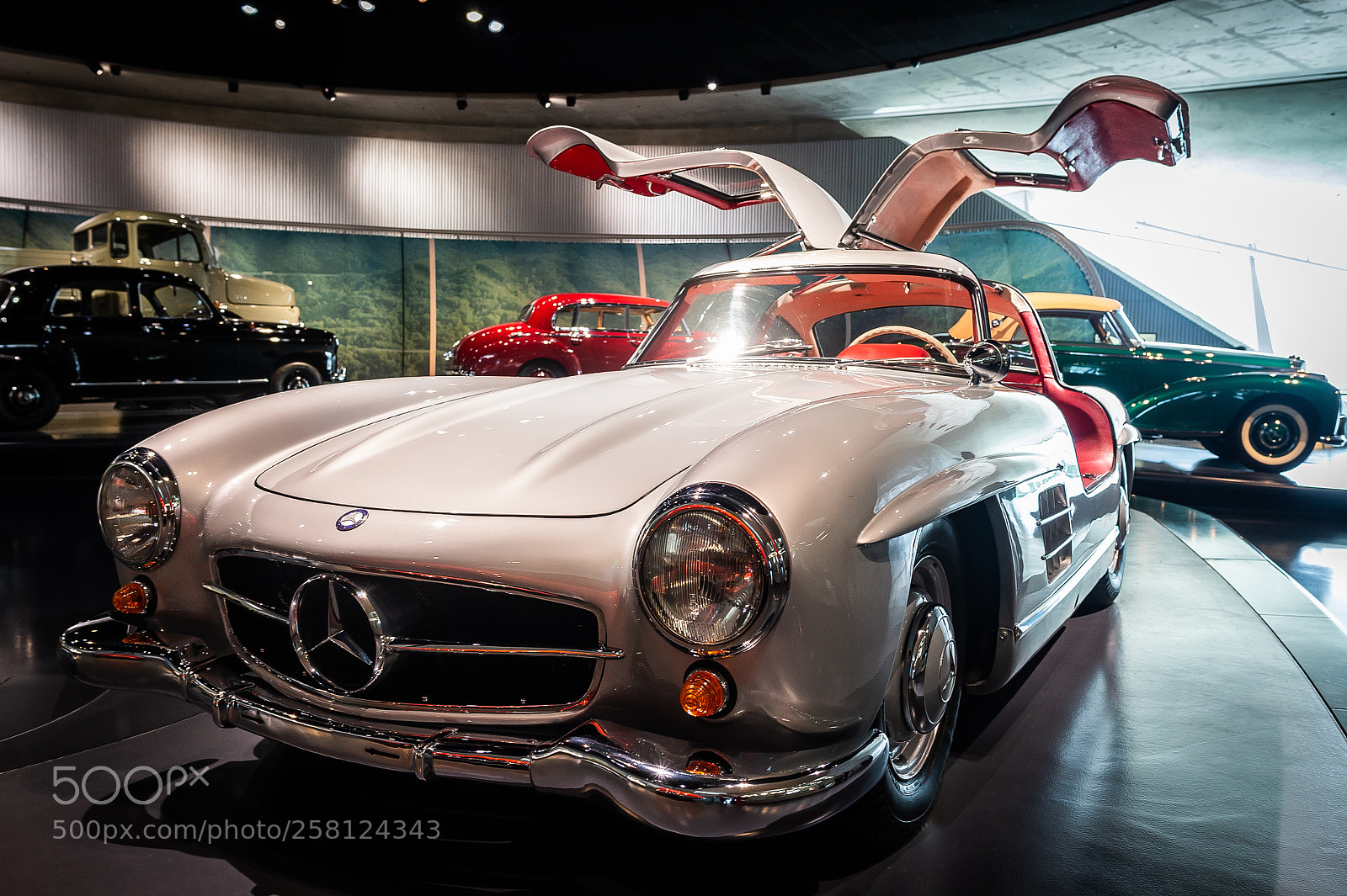Nikon D4 sample photo. Mercedes-benz museum : stuttgart : germany photography