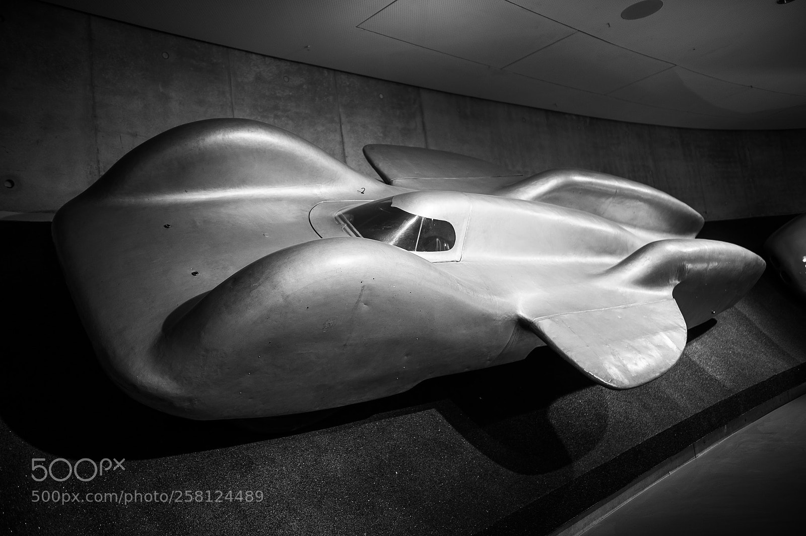 Nikon D4 sample photo. Mercedes-benz museum : stuttgart : germany photography