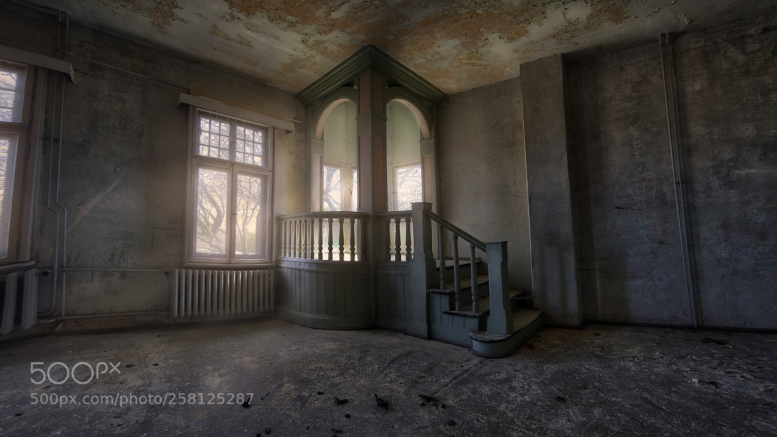 Canon EOS 5D Mark II sample photo. The lost window photography