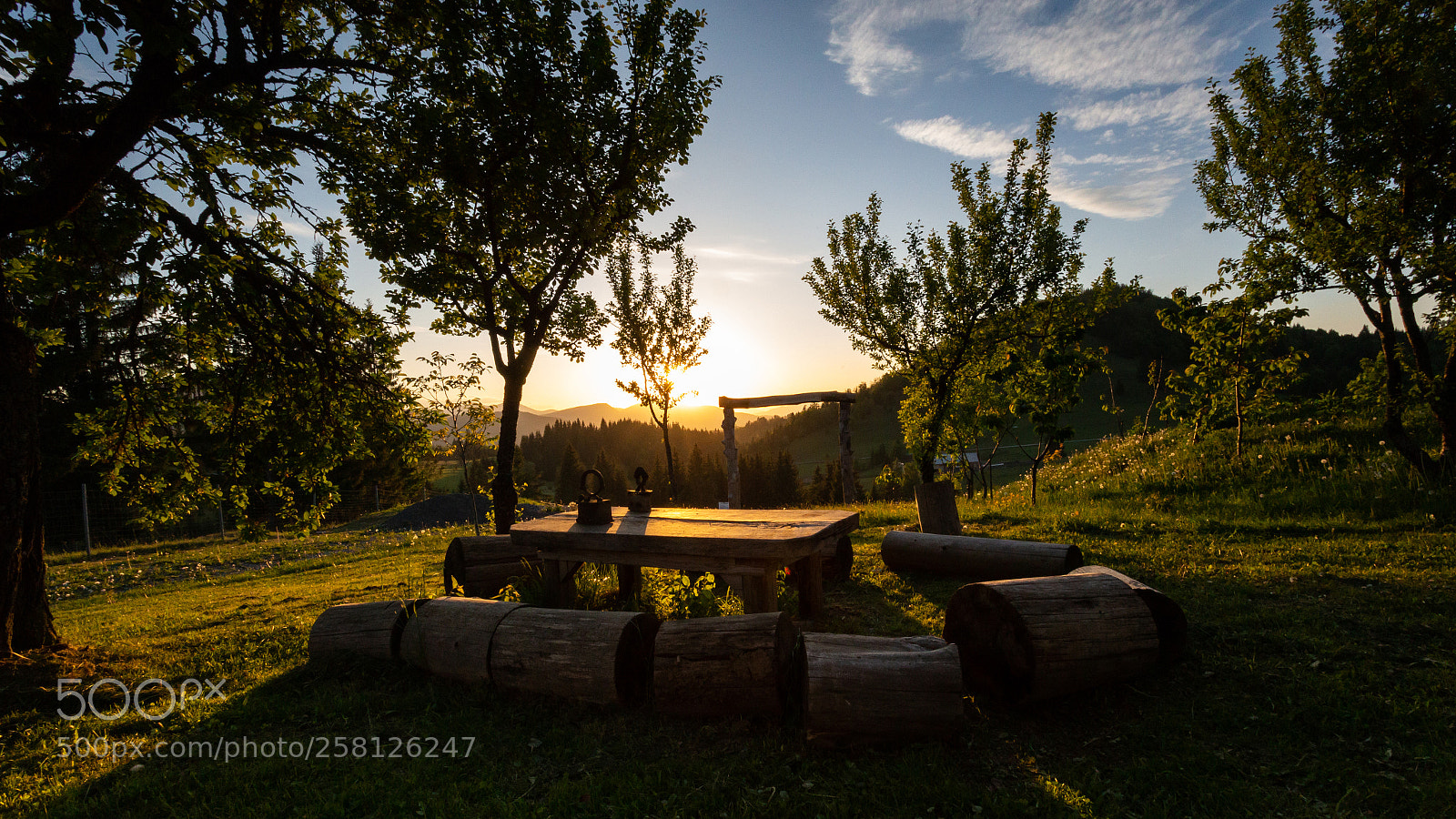 Canon EOS 6D sample photo. Dinner table with a photography