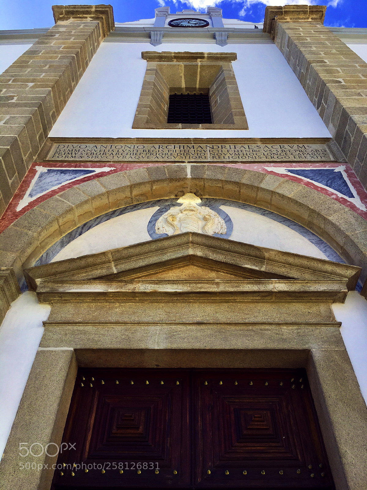 Apple iPhone 6s Plus sample photo. Fachada igreja de santo photography