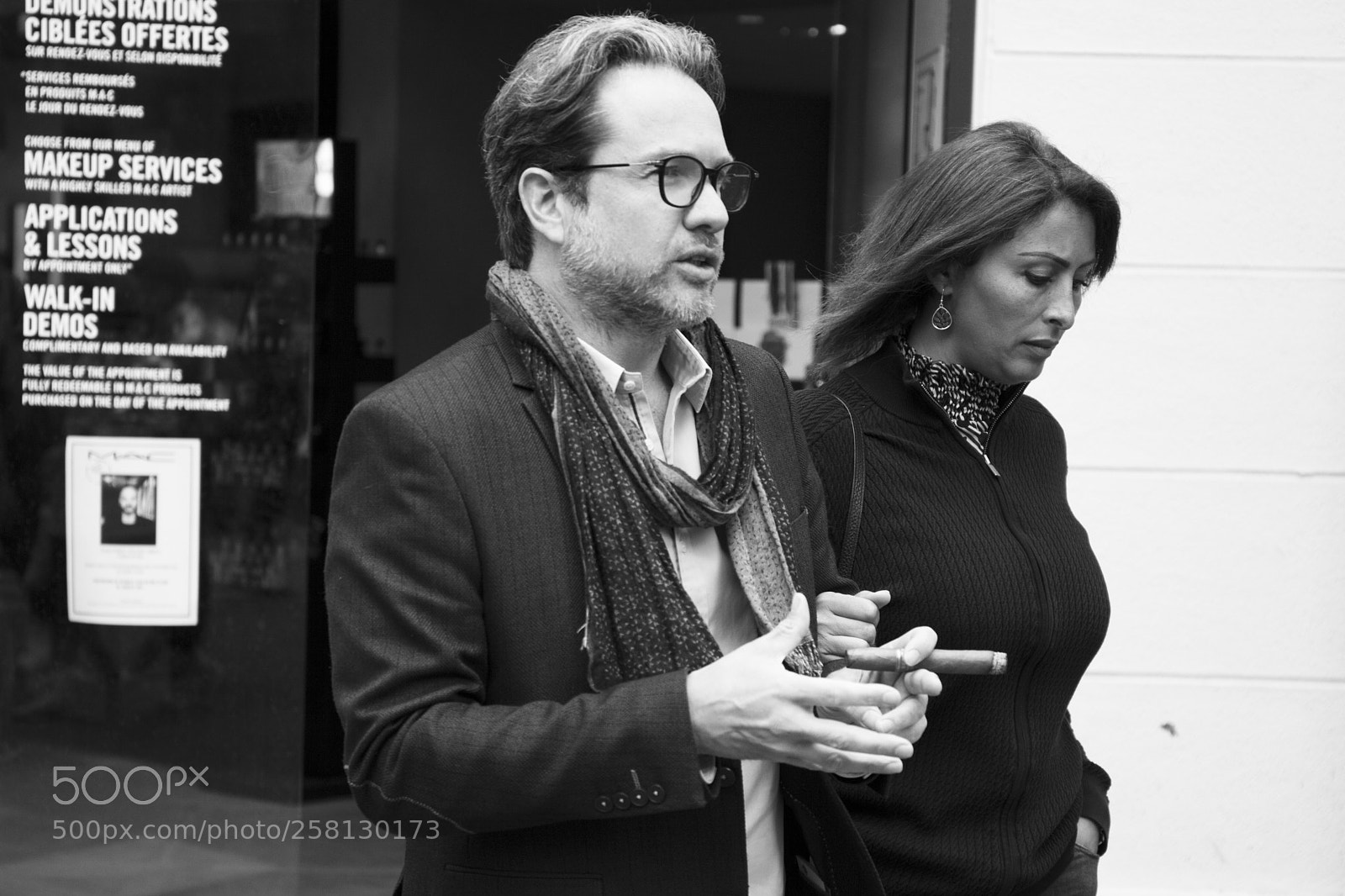 Canon EOS 5D Mark II sample photo. Sunday smoking photography