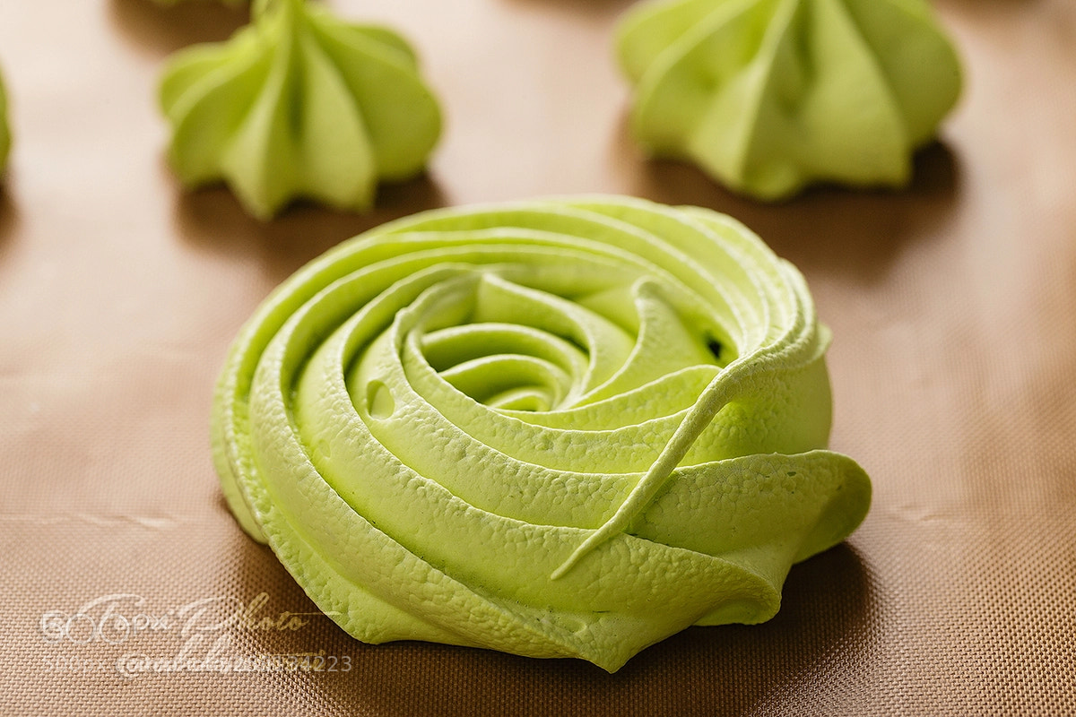 Canon EOS 6D sample photo. Home baked green meringues photography