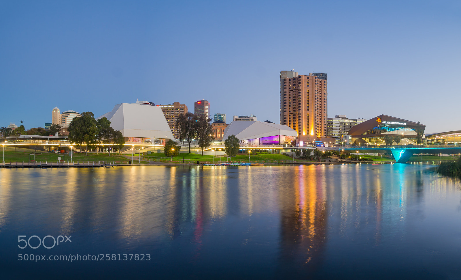 Olympus OM-D E-M10 sample photo. Adelaide at sunset photography