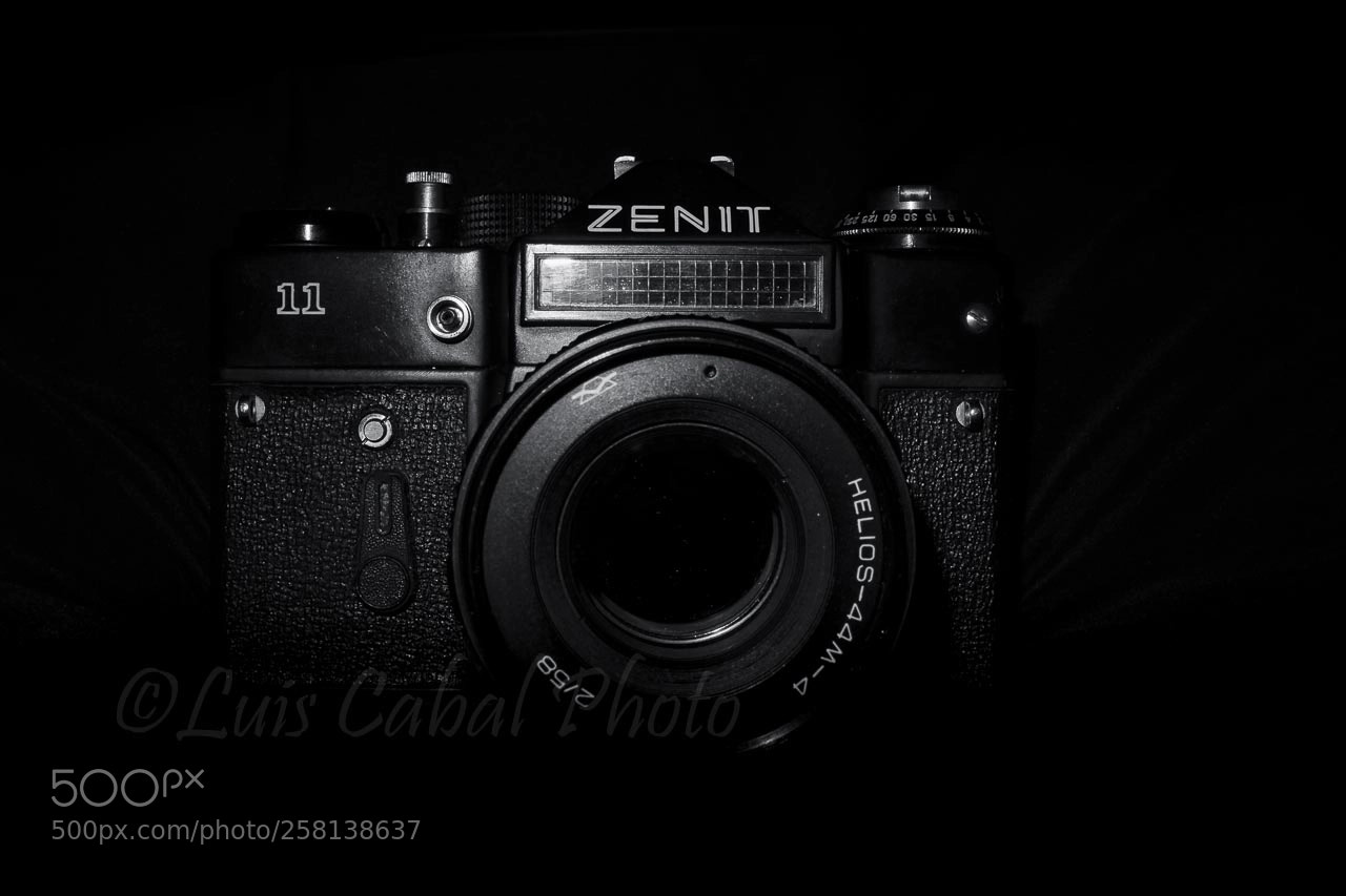 Fujifilm X-M1 sample photo. "phozenit" photography