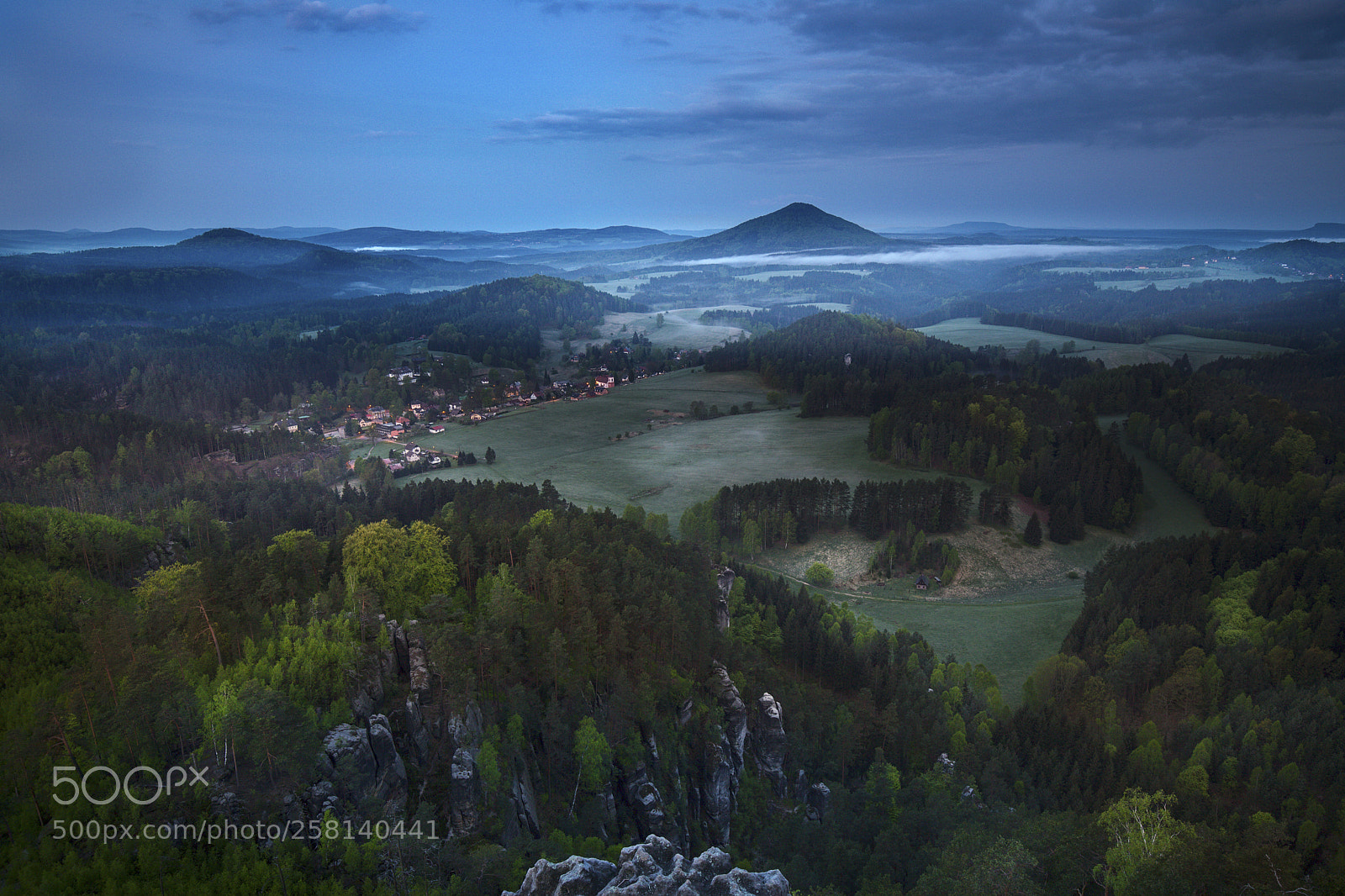 Canon EOS 6D Mark II sample photo. Jetřichovice photography