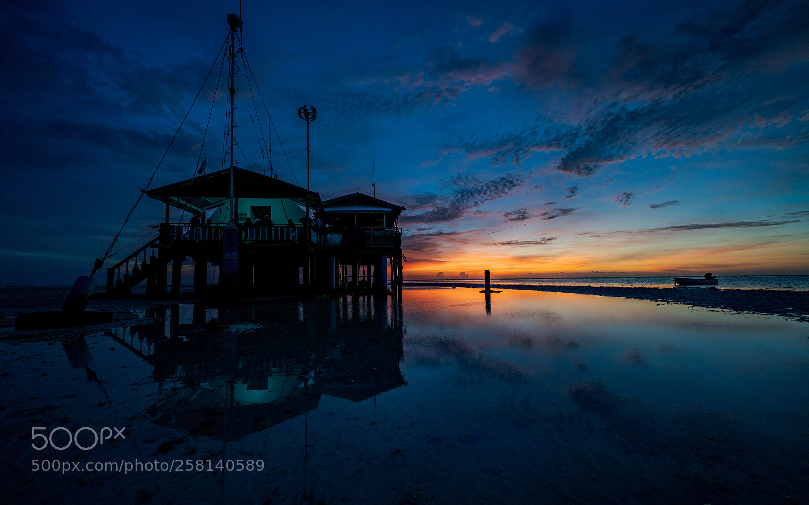 Sony a7R II sample photo. Tubbataha ranger station photography