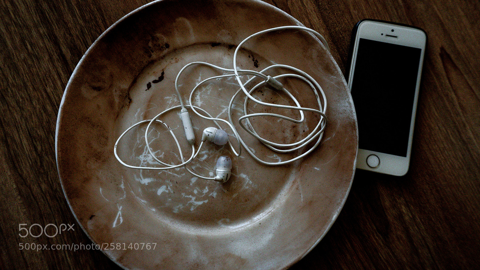 Sony a6300 sample photo. Dinner music photography