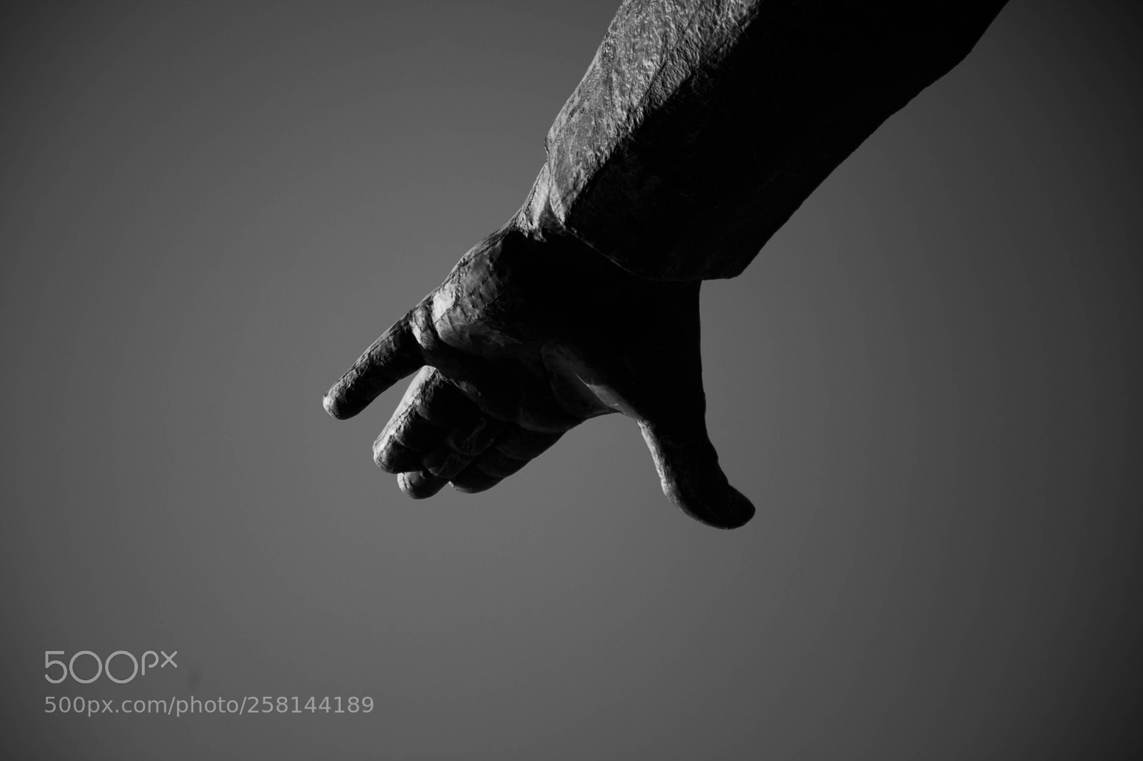 Canon EOS 5D Mark II sample photo. There photography