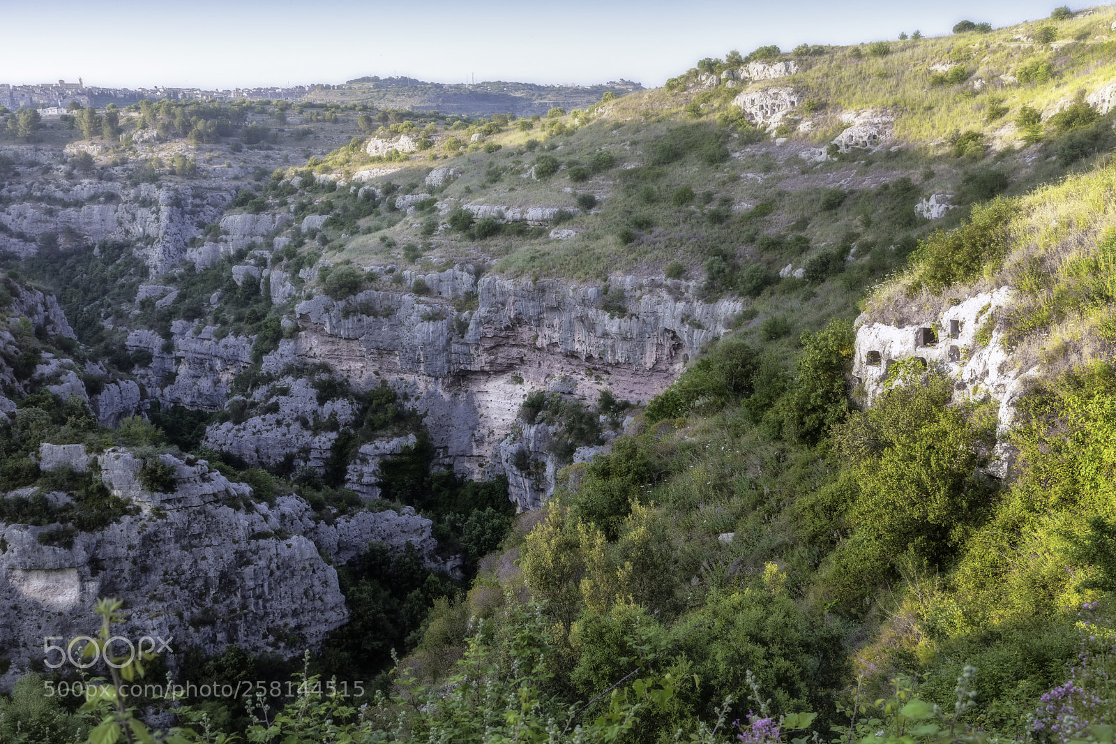 Canon EOS 5D Mark IV sample photo. Pantalica. siracusa. photography
